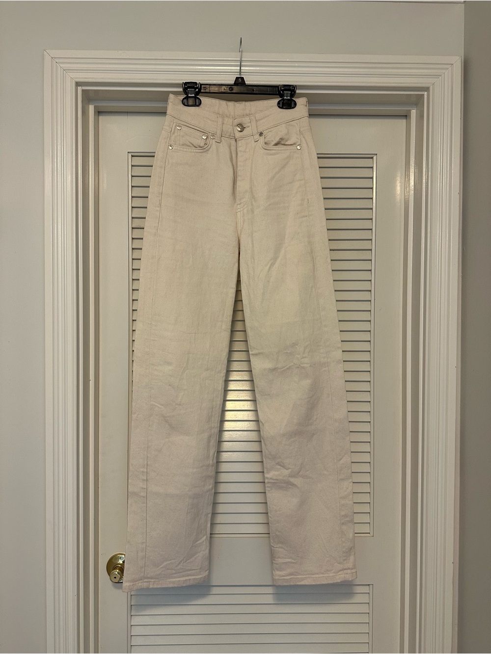 Djerf Avenue Straight Leg Women’s Jeans - Cream